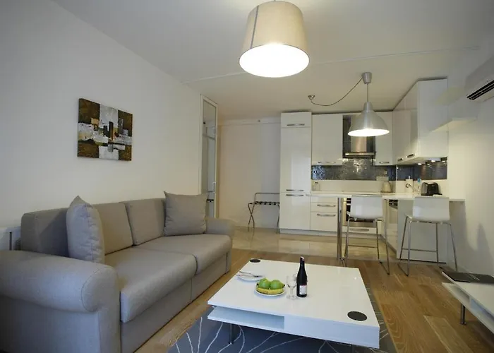 Home Stay Home Valikonagi Istanbul